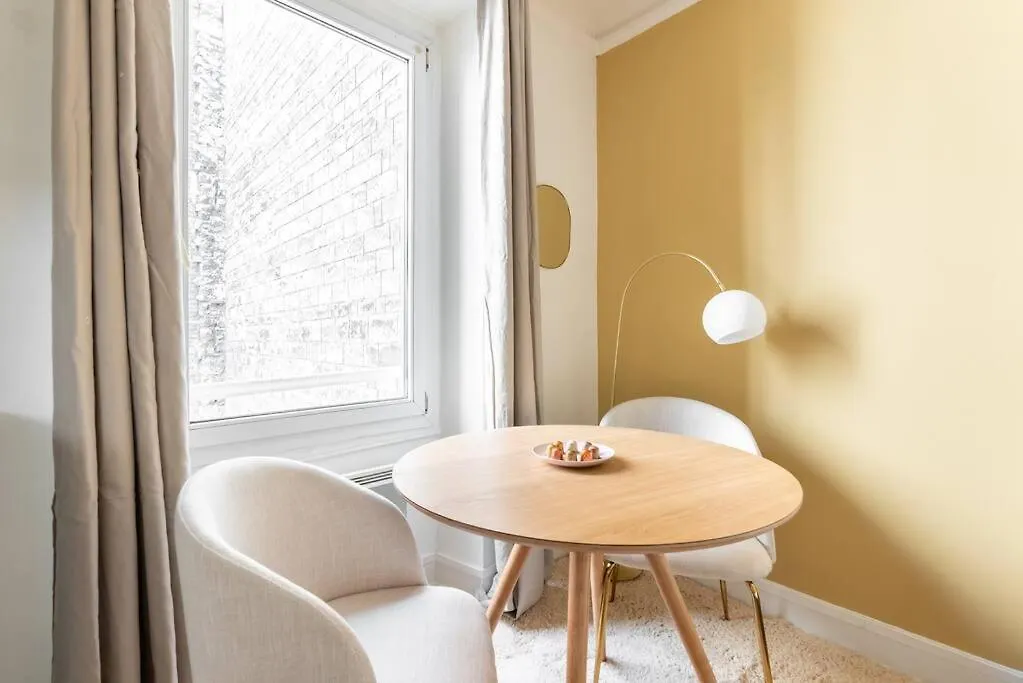 Appartement Studio Boulevard Voltaire - Golden - III Parijs